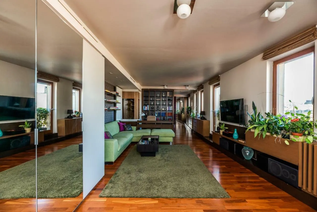 Skyline View Apartment With En Suite Sauna Budapest