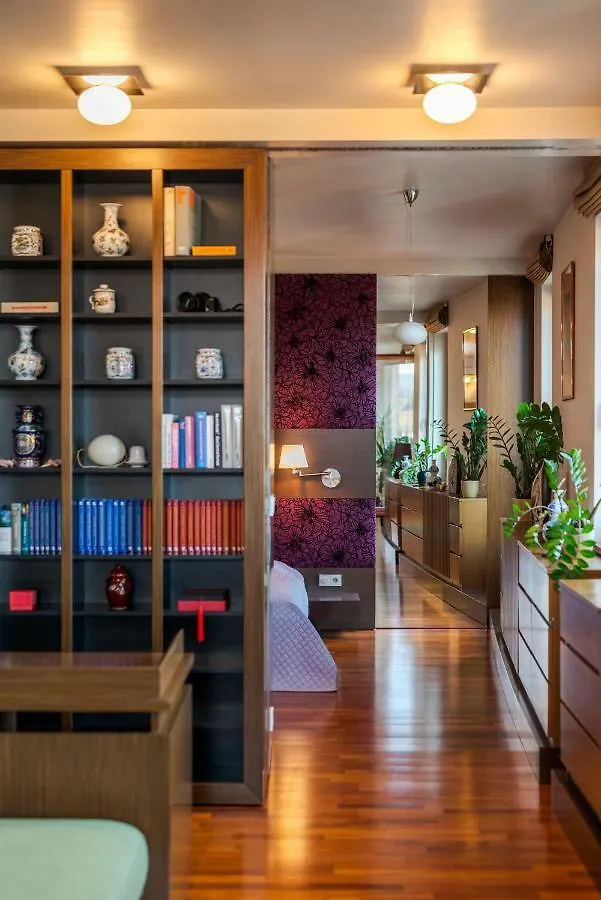 Skyline View Apartment With En Suite Sauna Budapest